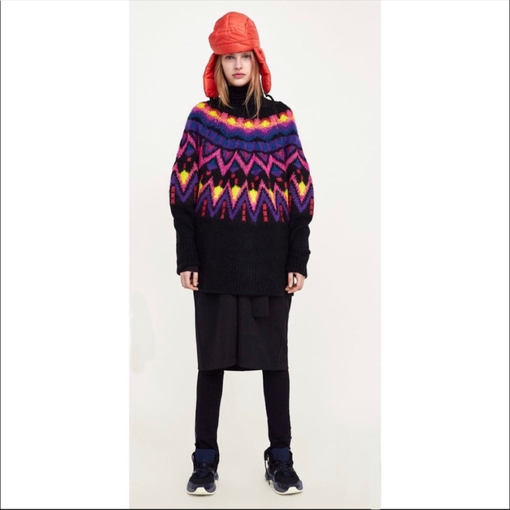 EUC Zara Multicolor Geometric Sweater - Picture 2 of 13
